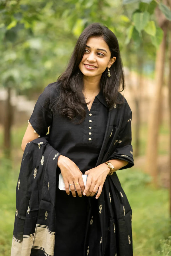 Blackberry Threads Suit