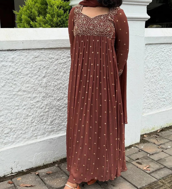 NEW DESGINER ANARKALI KURTA SET FOR WOMEN