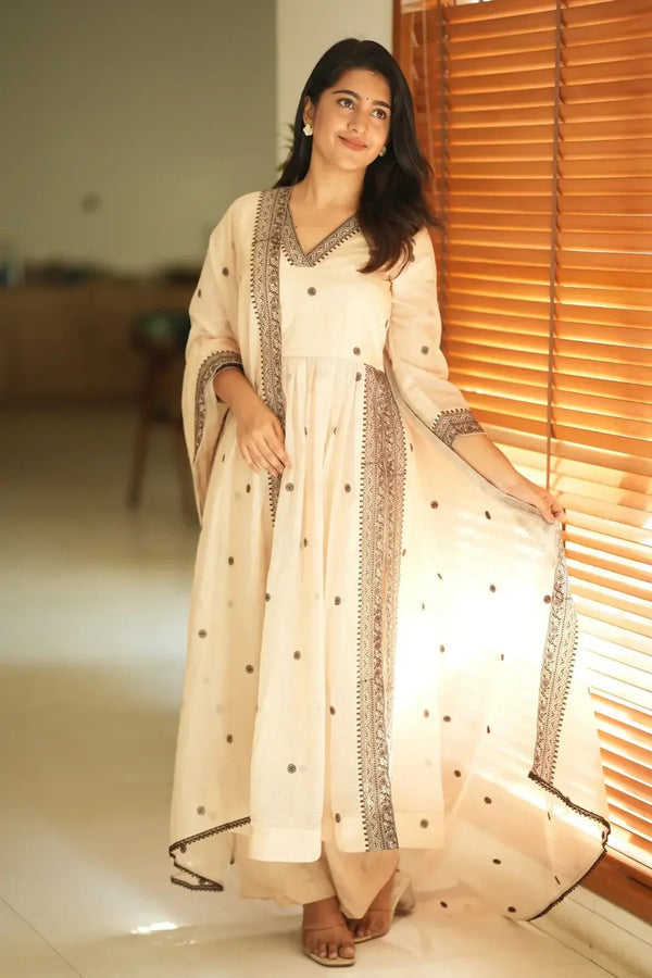 Mahiya Kota Doria Kurta Set